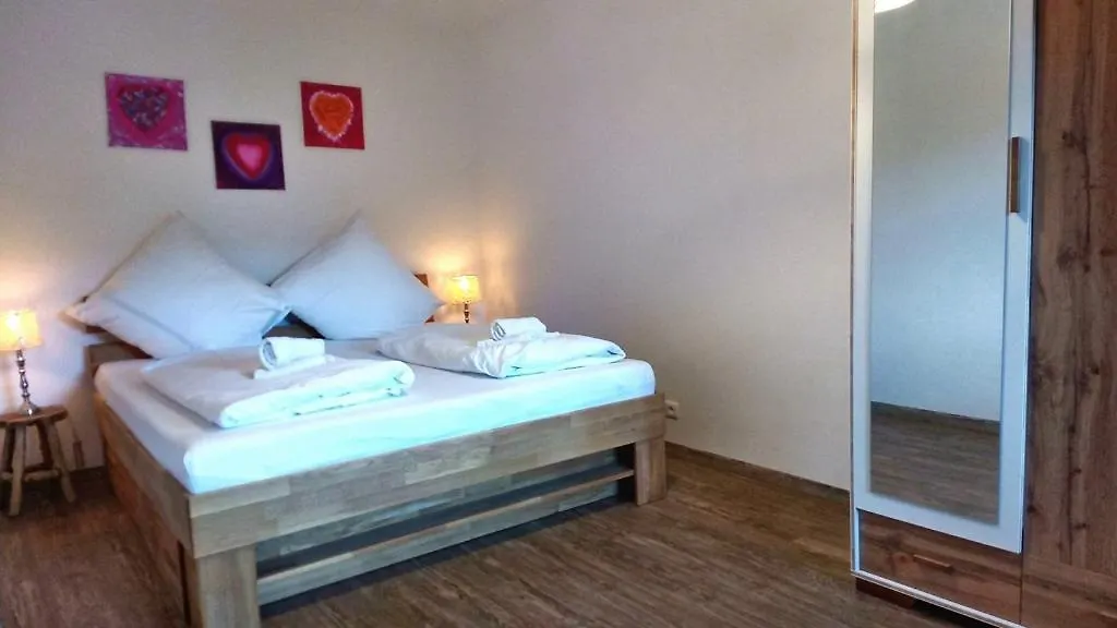 Fewo 3 Gipfelblick, Oberstaufen/Steibis شقة